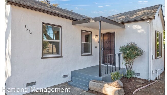 Building Photo - 2 br, 1 bath House - 3514 12th Ave