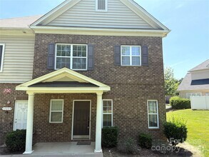Building Photo - 11504 Amarone Dr