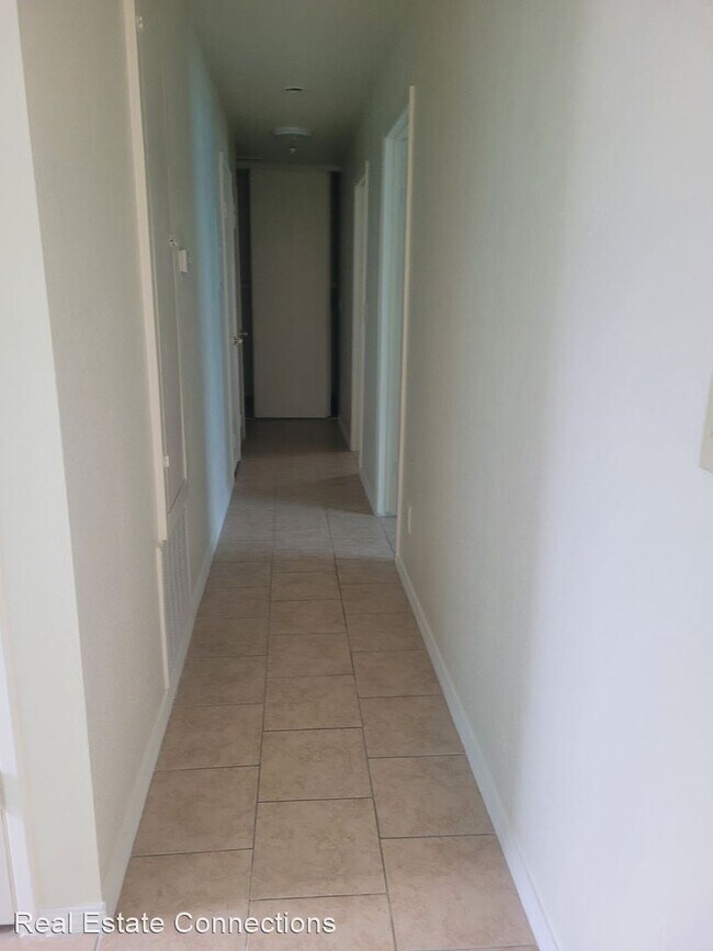 2 br, 1 bath House - 4090 Hobart Avenue photo'