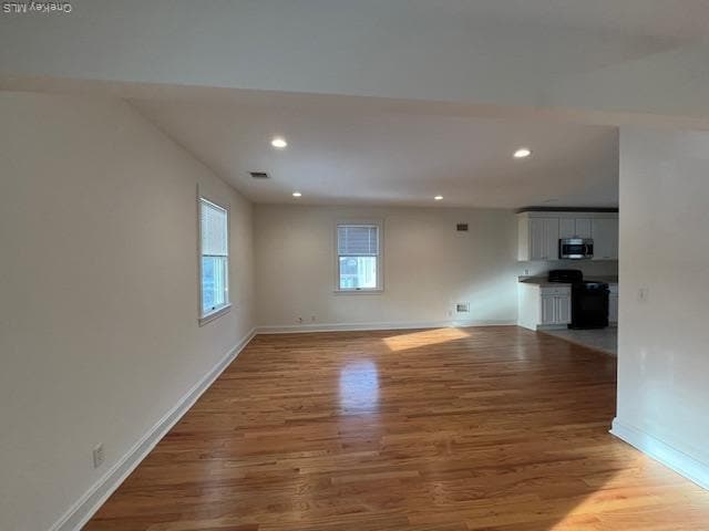 Building Photo - 8 Dunes Ln