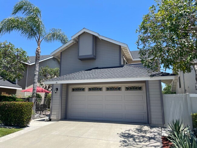 Building Photo - Best in Class! - super nice single family ...