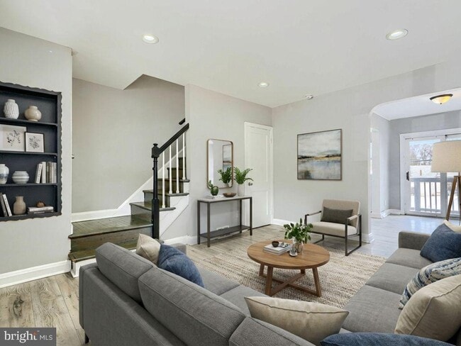 Foto del edificio - 165 Hampshire Rd