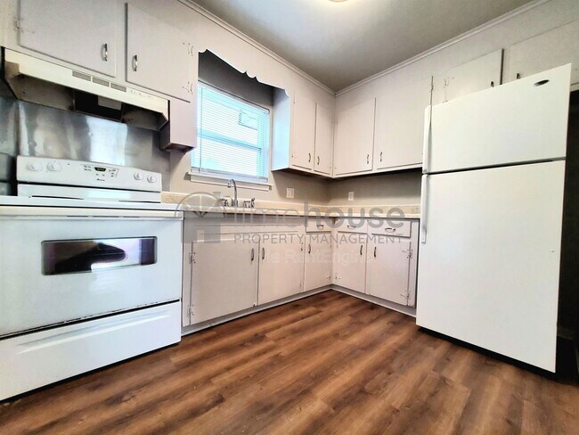 Foto del edificio - 119 Bob Ln