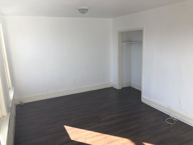 Foto del edificio - 232 Hamilton Ave