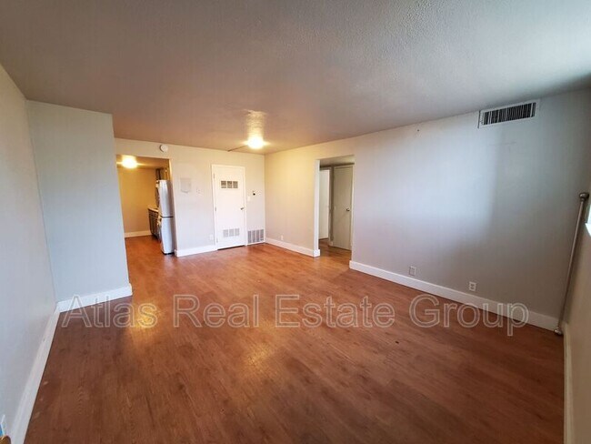 Foto del edificio - 636 N Shields St