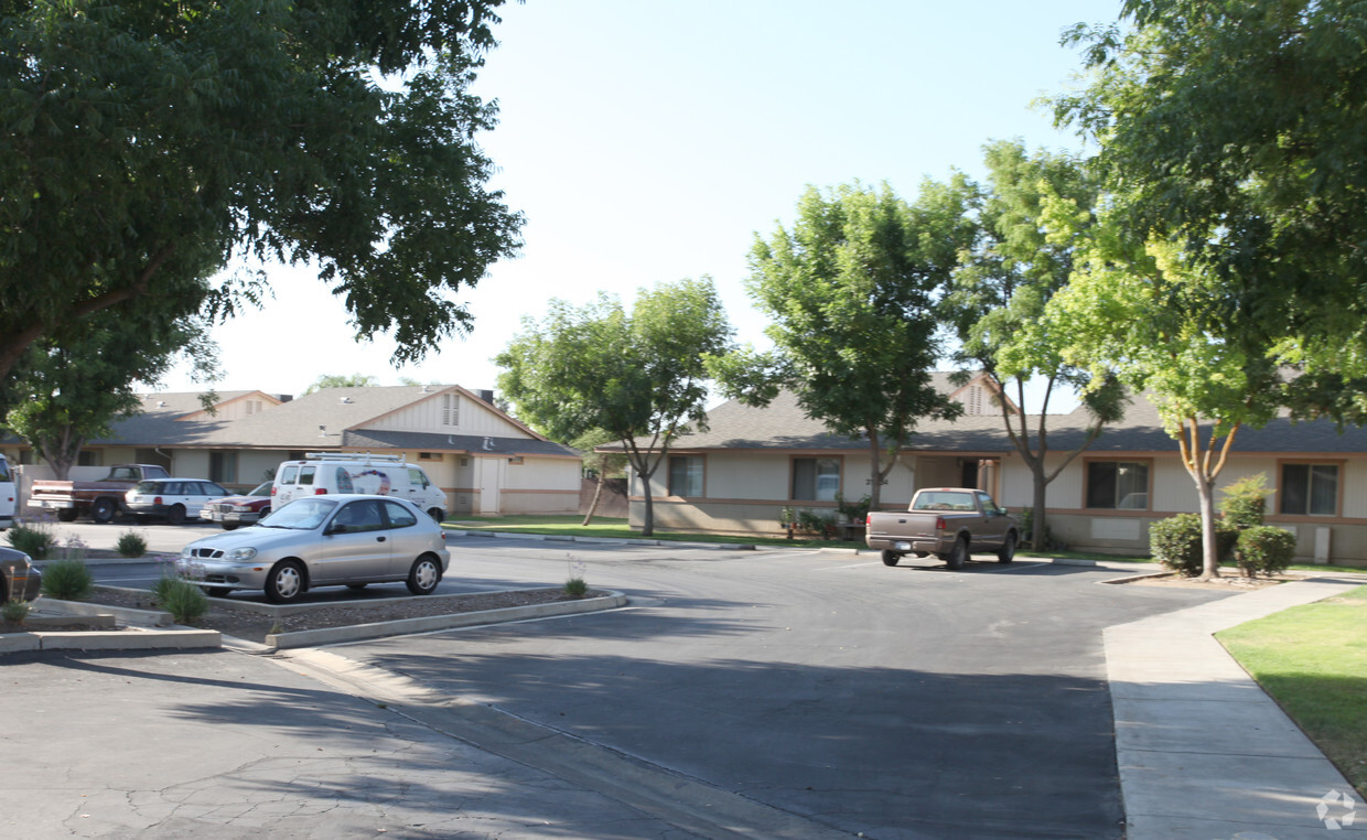 Primary Photo - Alta Vista Apartments