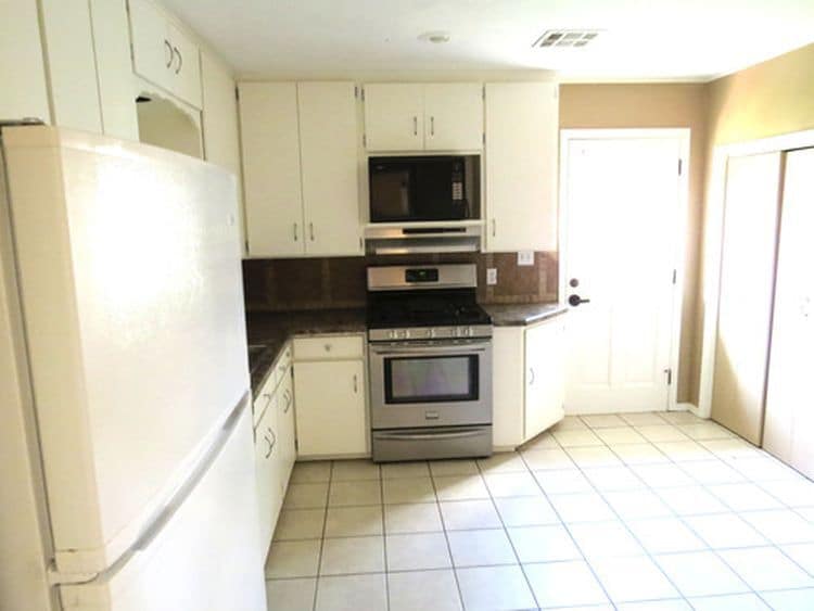 Primary Photo - 2813 North Geraldine Avenue