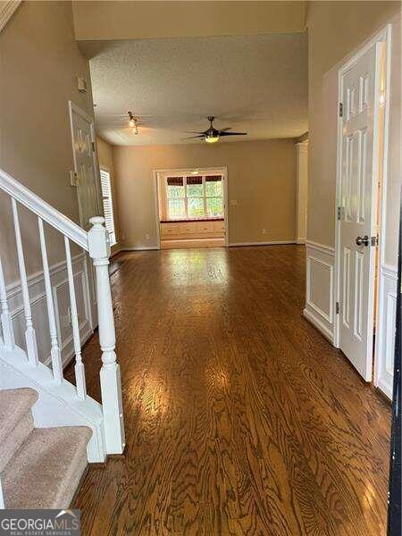 Building Photo - 402 Bottesford Dr NW