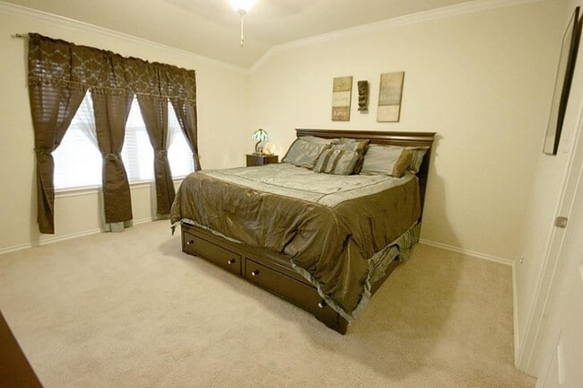 Foto del edificio - 24654 Folkstone Cir