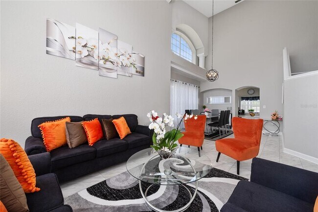 Foto del edificio - 4901 Dunmore Ln