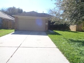 Building Photo - 2031 Treasure Mountain Dr