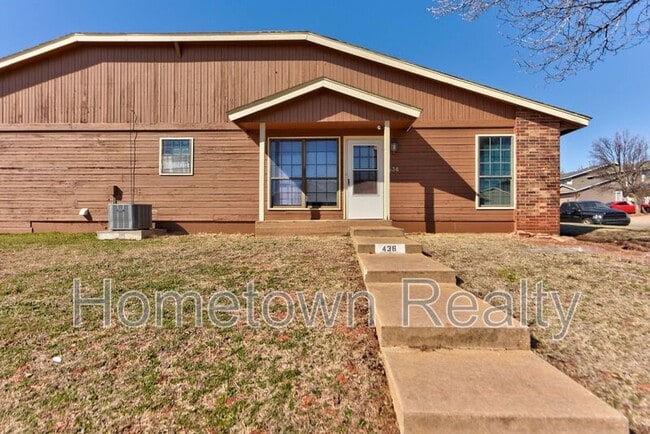 Photo - 436 NE 115th Street House