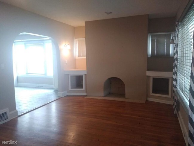 Building Photo - 3171 Meadowbrook Blvd