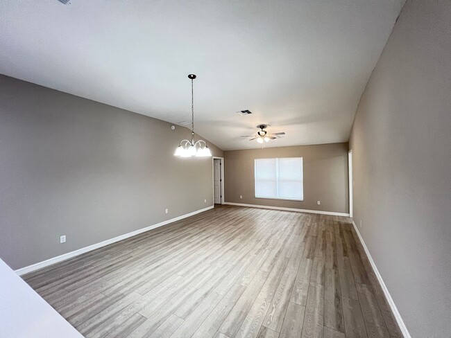 Building Photo - Lovely BRAND NEW 3 Bedroom, 2 Bathroom Hom...