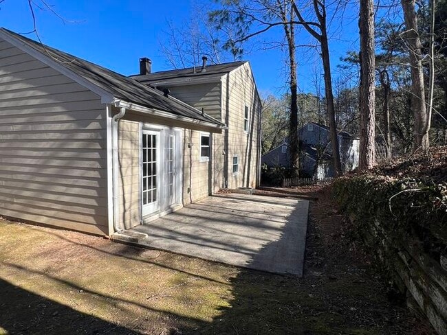 Photo - 310 Knoll Ridge Ct House