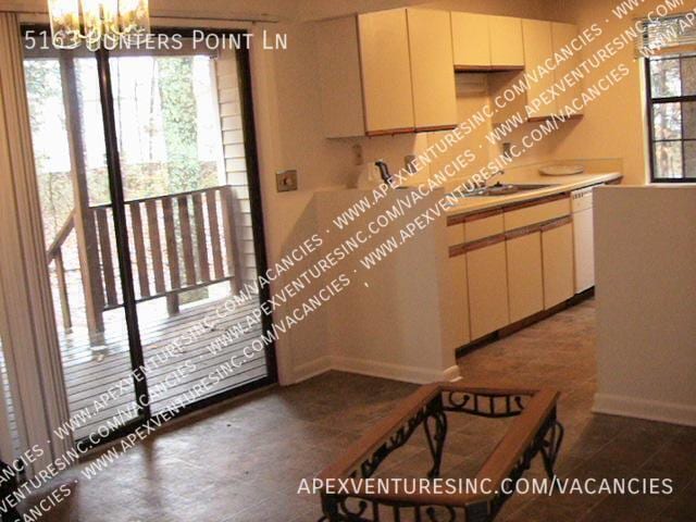 Photo - 5163 Hunters Point Ln House