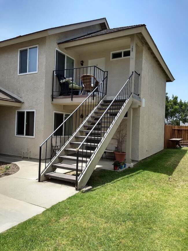 Building Photo - 16671 Island Circle