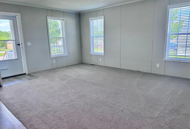 Building Photo - 17019 Coventry Ln