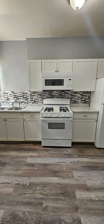 Foto del edificio - 4224 Ivanhoe Ave