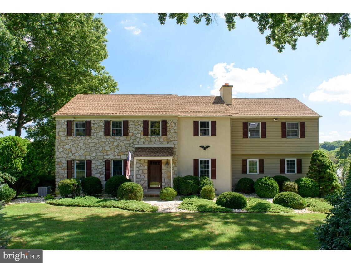 Primary Photo - 1426 Cider Knoll Way