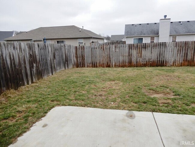 Foto del edificio - 4433 Candlewick Ln