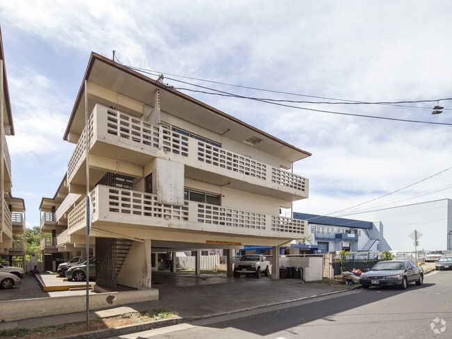 94-303 Pupuole St - 94-305 Pupuole St