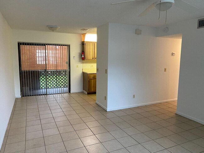 Building Photo - 3273 Kirk Rd