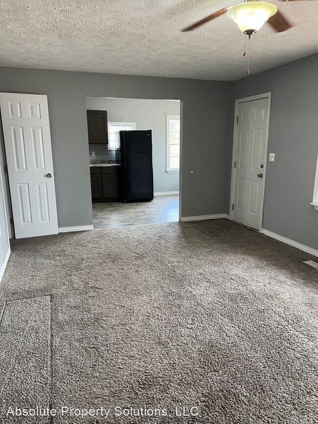 Building Photo - 3 br, 1.5 bath House - 347 N Warren Ave