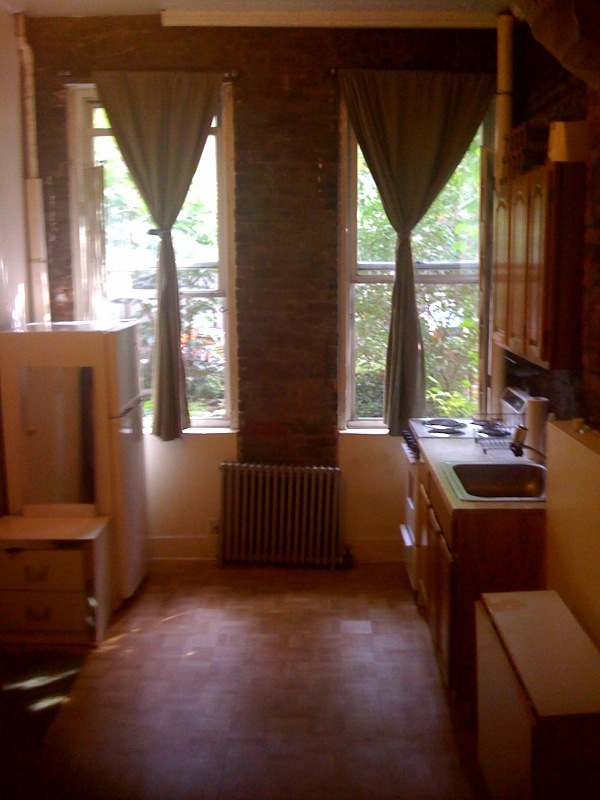Building Photo - 378 Metropolitan Ave