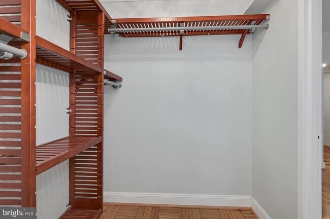 Foto del edificio - 2141 I St NW