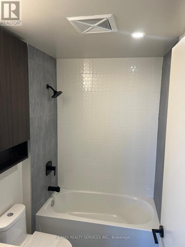 Building Photo - 8010 Derry Rd