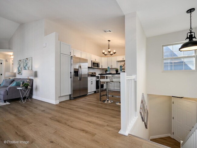 Foto del edificio - 1159 Harbor Ct