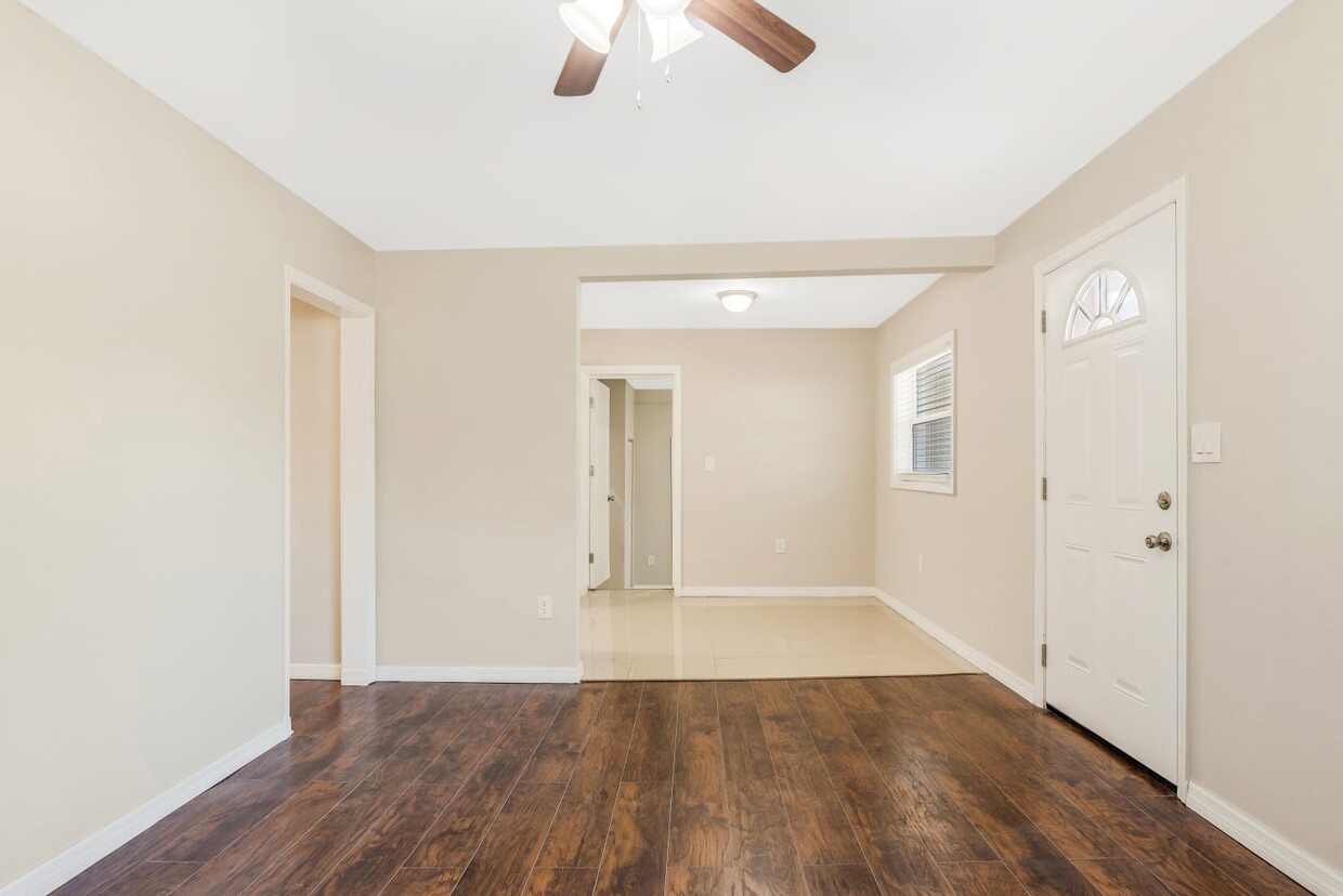 905 Santa Barbara Rd - House Rental in Orlando, FL | Apartments.com