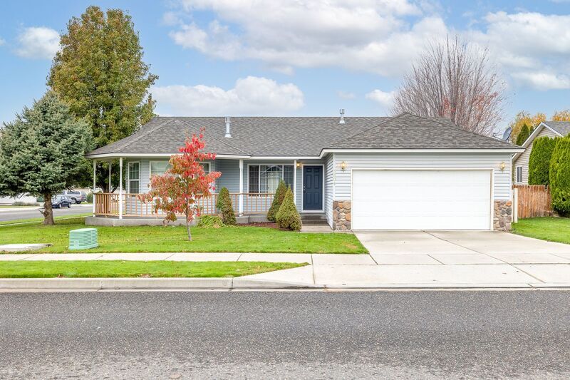 Primary Photo - 5504 Bakerloo Ln