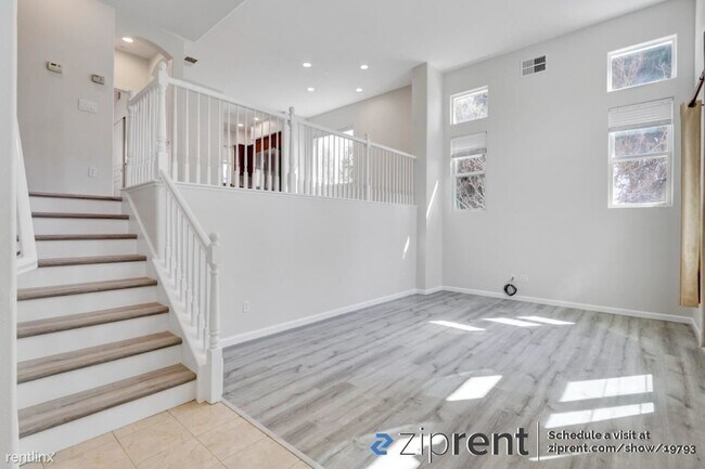 Foto del edificio - 4 br, 3 bath Townhome - 2702 Holly Street,...