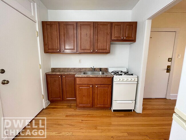 Foto del edificio - 2639 N Spaulding Ave