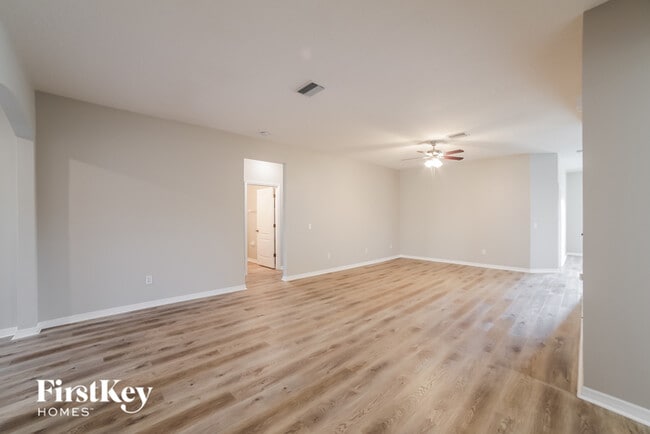 Building Photo - 1731 Bonita Bluff Ct