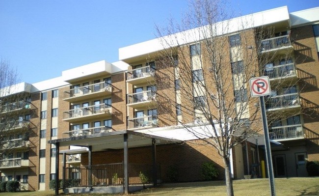 Community Living Apartments at The Presbyterian I & II Apartments in Northport, Alabama - Presbyterian Apartments I & II