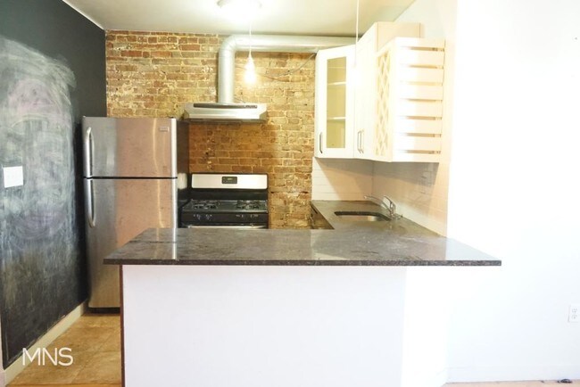 Foto del edificio - 2A Virginia Place