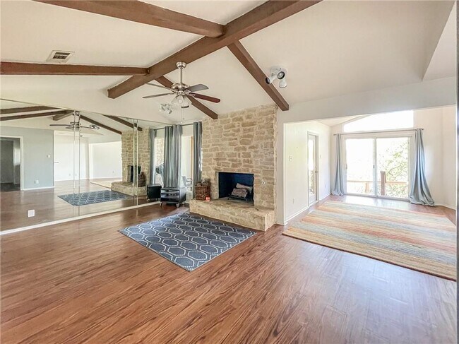 Building Photo - 2304 Trailside Dr