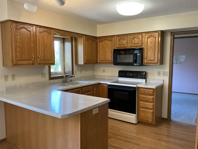 Foto del edificio - 9930 Valley Vista Pl