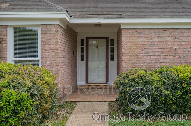 Building Photo - 1601 Sandstone Ct