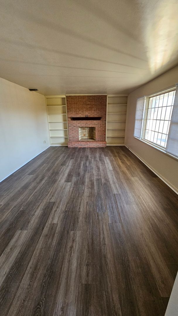 Foto del edificio - Spacious Single Family Home