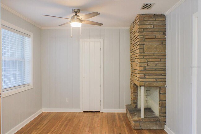 Foto del edificio - 1251 NE 2nd St