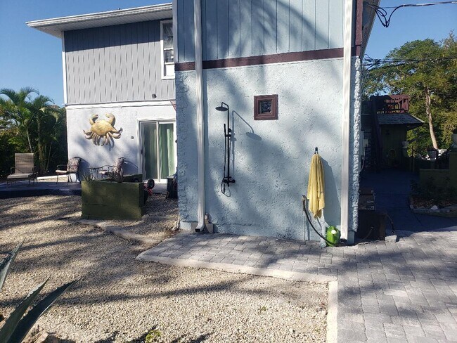 Foto del edificio - 4385 Pine Lake Rd
