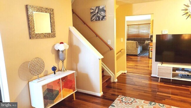 Foto del edificio - 4404 Stanford Ct