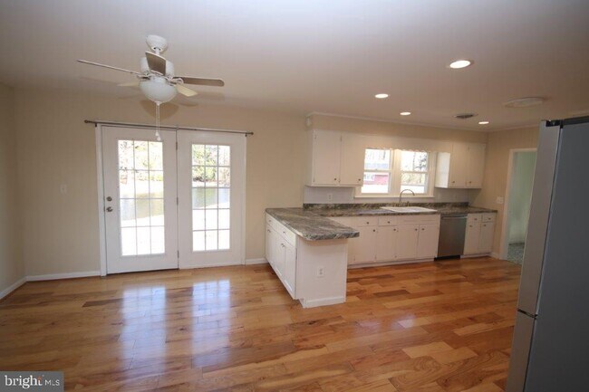 Building Photo - 3721 Koogler Rd