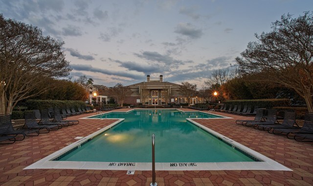 Foto principal - 4810 Waterford Point Dr