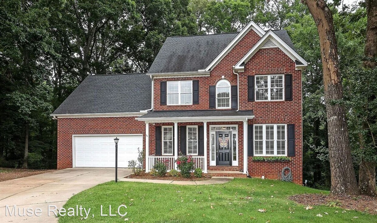 5 br, 3.5 bath House 1207 Hastings Court House Rental in Rock Hill