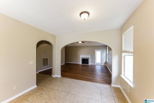 Building Photo - 208 Appleford Rd